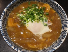 カレー うどん 半熟玉子添え