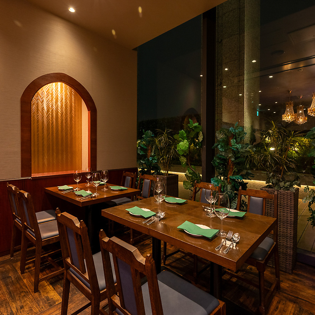 【品川駅港南口徒歩5分】品川で味わう本格アジアン×優雅な雰囲気のラグジュアリーダイニング