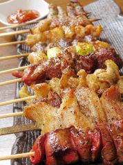 炭火で焼きあげる絶品焼き鳥各種★