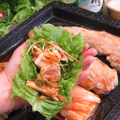 韓国居酒屋 ウォンシャチキン&キンパ サンパ店のおすすめ料理1