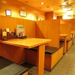 いつでも利用しやすいテーブルボックス席★