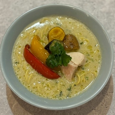 タイ風グリーンカレー拉麺