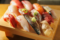 桜山 鮨食人 五と二のコース写真
