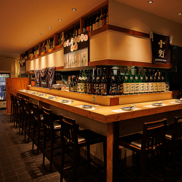 日本酒原価酒蔵 神田店の雰囲気1