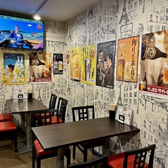 2～6名程度の集まりにちょうど良い規模感。テーブルを繋げて鍋を囲めば一体感もアップ。駅前で集合しやすく、二次会への移動もスムーズです。