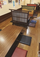 掘りごたつのお席♪