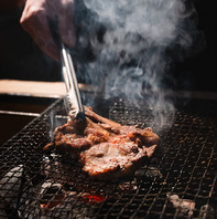 ブランド豚"下田さんちの豚"を使用した炭火焼