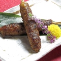 料理メニュー写真&nbsp;姫路蓮根とホルモン入りつくねの炙り焼き