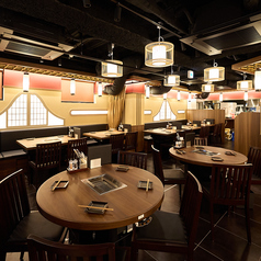 総席数96席!!フロア貸し切りは最大50名様まで対応可能!!完全個室は最大12名様まで!!各線浅草駅から徒歩5分に黒毛和牛一頭買いが自慢の「俺の焼肉 浅草」が開店します♪【浅草 焼肉 黒毛和牛 A5ランク 松阪牛 一頭買い 食べ比べ 個室 完全個室 コスパ 宴会 女子会 接待 歓送迎会 誕生日 記念日】