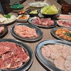 塩ホルモンろくめい 浜口店の特集写真