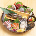 料理メニュー写真&nbsp;〈当店名物〉おとなの大漁刺し盛り