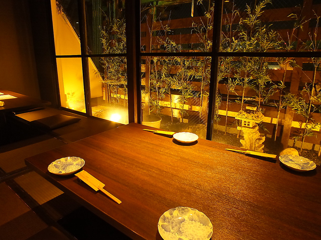 落ち着いた雰囲気のお店！