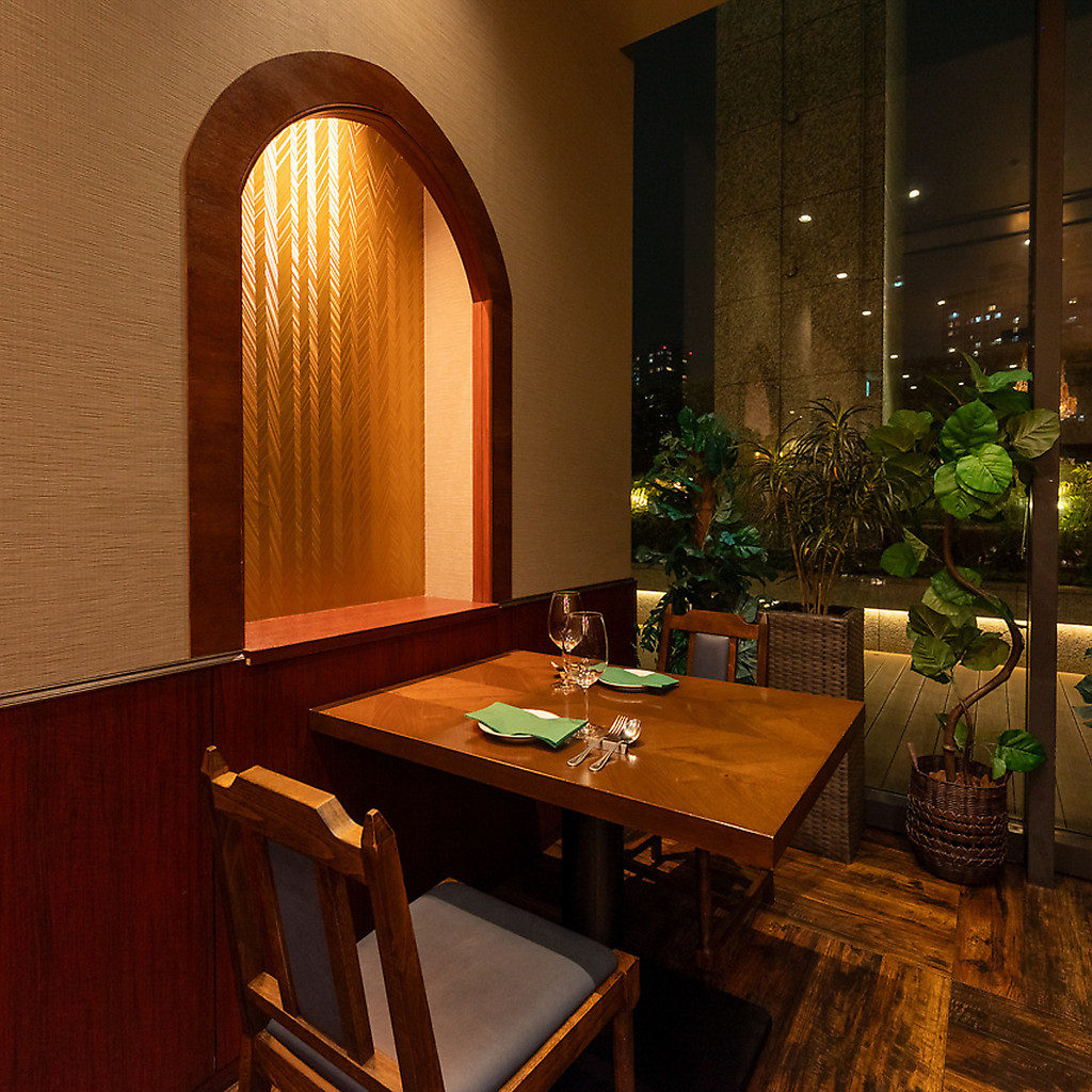 【品川駅港南口徒歩5分】品川で味わう本格アジアン×優雅な雰囲気のラグジュアリーダイニング