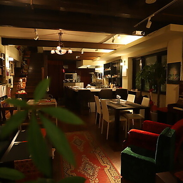 e9uipe nine エキップ ナインの雰囲気1