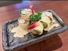生湯葉サラダロール巻き
