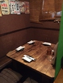 入り口入ってすぐ奥の4名様まで可能な個室風なテーブル席