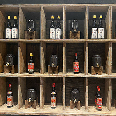 クラフト酒や個性豊かな一杯を厳選