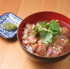 鮮魚の胡麻和え茶漬け