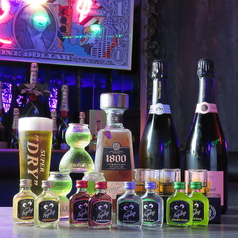 THE CAVE -BAR NIRAM 4th-の特集写真