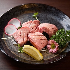 特選厚切り塩タン