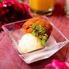 黒糖アンダギー＆塩ちんすこうバニラ　各