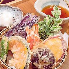 季節の野菜天ぷら
