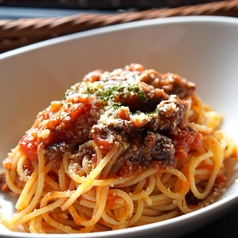 牛すじラグートマトパスタ