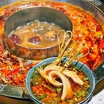 現地では「鮮貨火鍋」と言い、鍋材料は新鮮でなければならないと鮮度を重視した食材を使用！