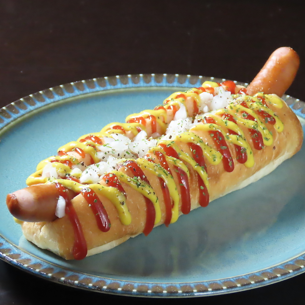 Nabooのホットドッグは計6種類！テイクアウトも承っております◎