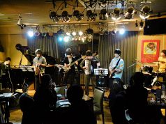 Live&Bar ALWAYSの写真3
