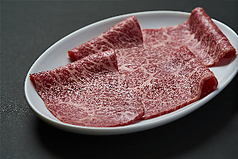 中肉…見た目、風味、肉質共にフィレに似た感じ