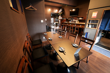 炭火焼きよいたつ家の雰囲気1