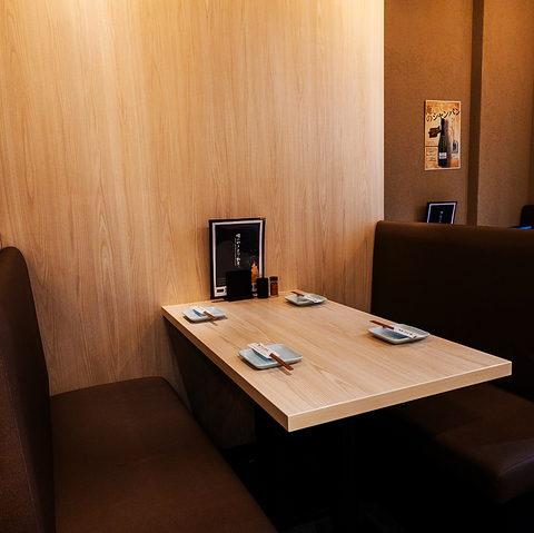 洗練されたデザインが施されており、友人や家族との食事、デートにもぴったりなお店♪