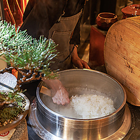 こだわりの卓上釜戸薪ご飯