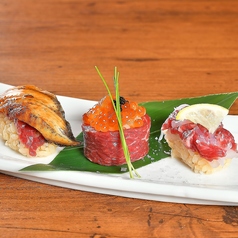 職人が仕上げる創作寿司!1貫からご注文できます♪