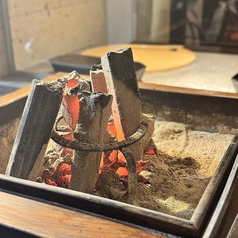 炭と鮨 座銀 THE GINの雰囲気1