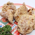 料理メニュー写真&nbsp;若鶏の唐揚げ にんにく香るザクザク仕立て