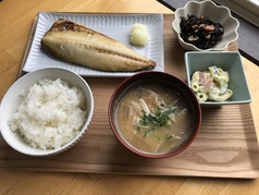 鯖の塩焼き