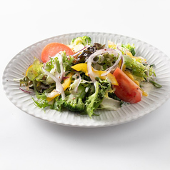 彩り野菜のミックスサラダ ハニーマスタードドレッシング