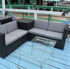 ご家族連れにはもってこいのソファ席もございます♪美味しい料理と江の島の絶景を眺めながらゆったりお過ごしください♪