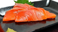 サーモン刺