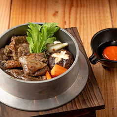 なにわ黒牛のすき焼き風釜飯