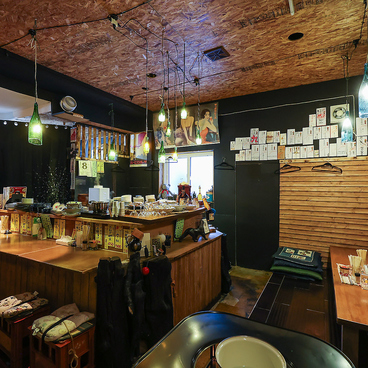 大皿惣菜料理 九の雰囲気1