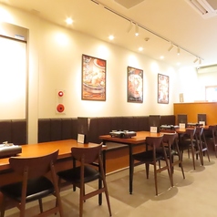 サウィ食堂 広島店の雰囲気1