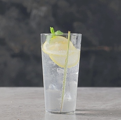 檸檬とレモングラスサワー