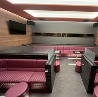 どんなシーンにも使いやすい大型個室をご用意してます。