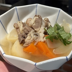 肉じゃが/牛すじ煮込み