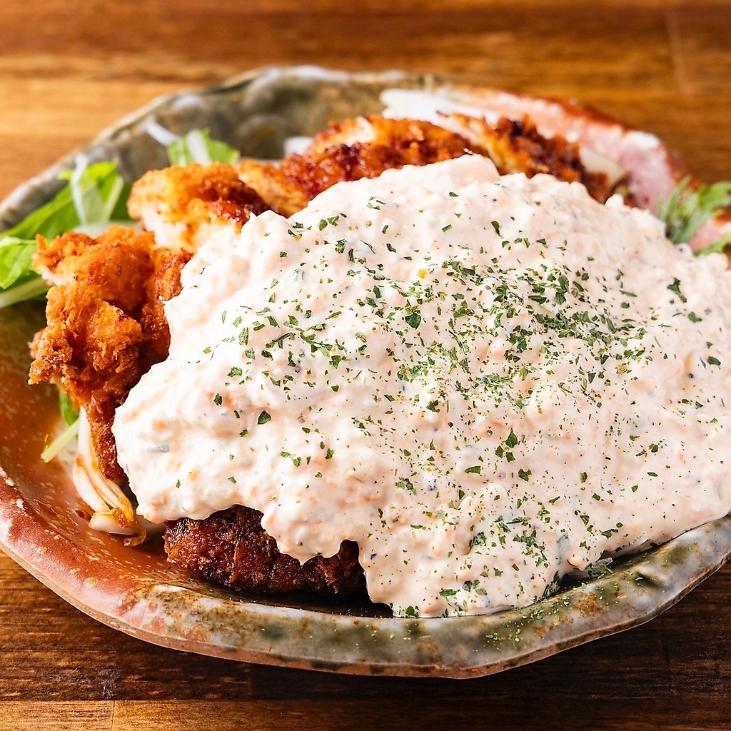 素材から調理までこだわった人気の逸品「自家製チキン南蛮」 ！ご来店の際は是非ご賞味ください！