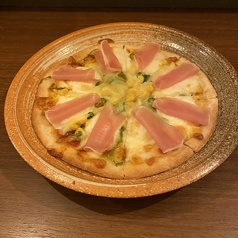 ゆう來のミックスピザ