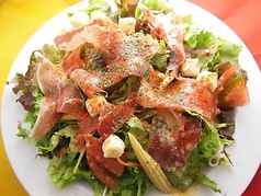 イベリア風サラダ